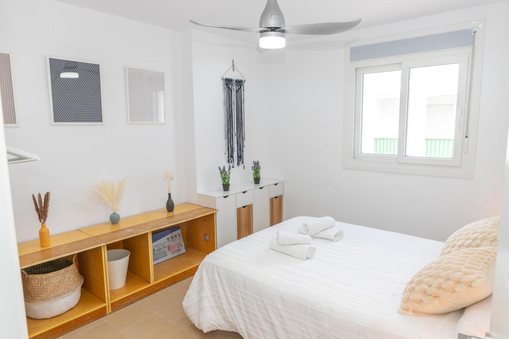 Casa Melva - Primera Linea Con Terraza, Moderno บาร์บาเต ภายนอก รูปภาพ