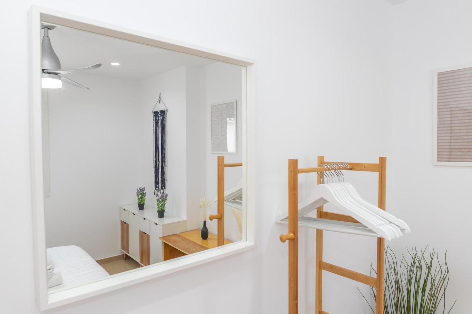 Casa Melva - Primera Linea Con Terraza, Moderno บาร์บาเต ภายนอก รูปภาพ