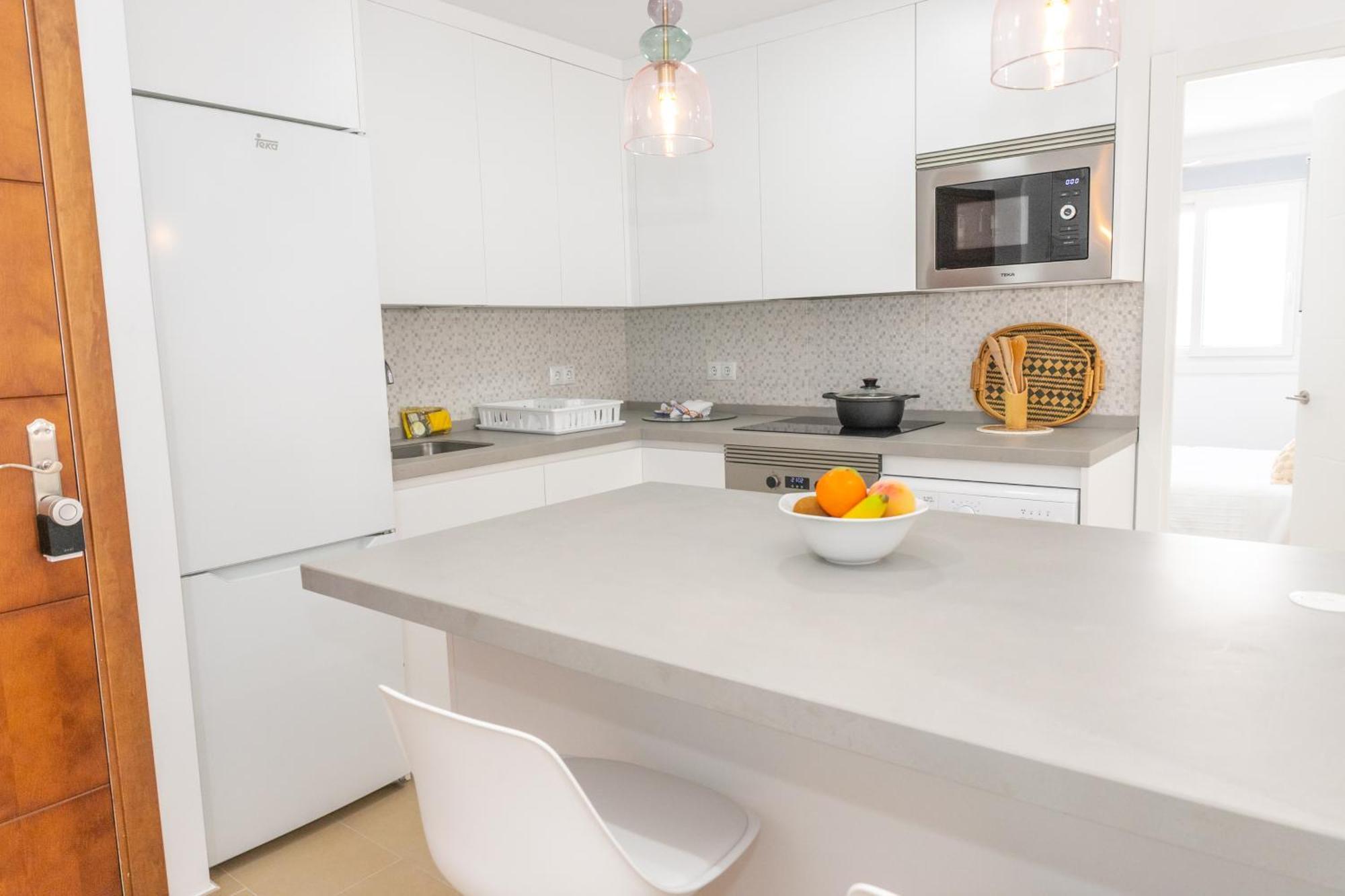 Casa Melva - Primera Linea Con Terraza, Moderno บาร์บาเต ภายนอก รูปภาพ